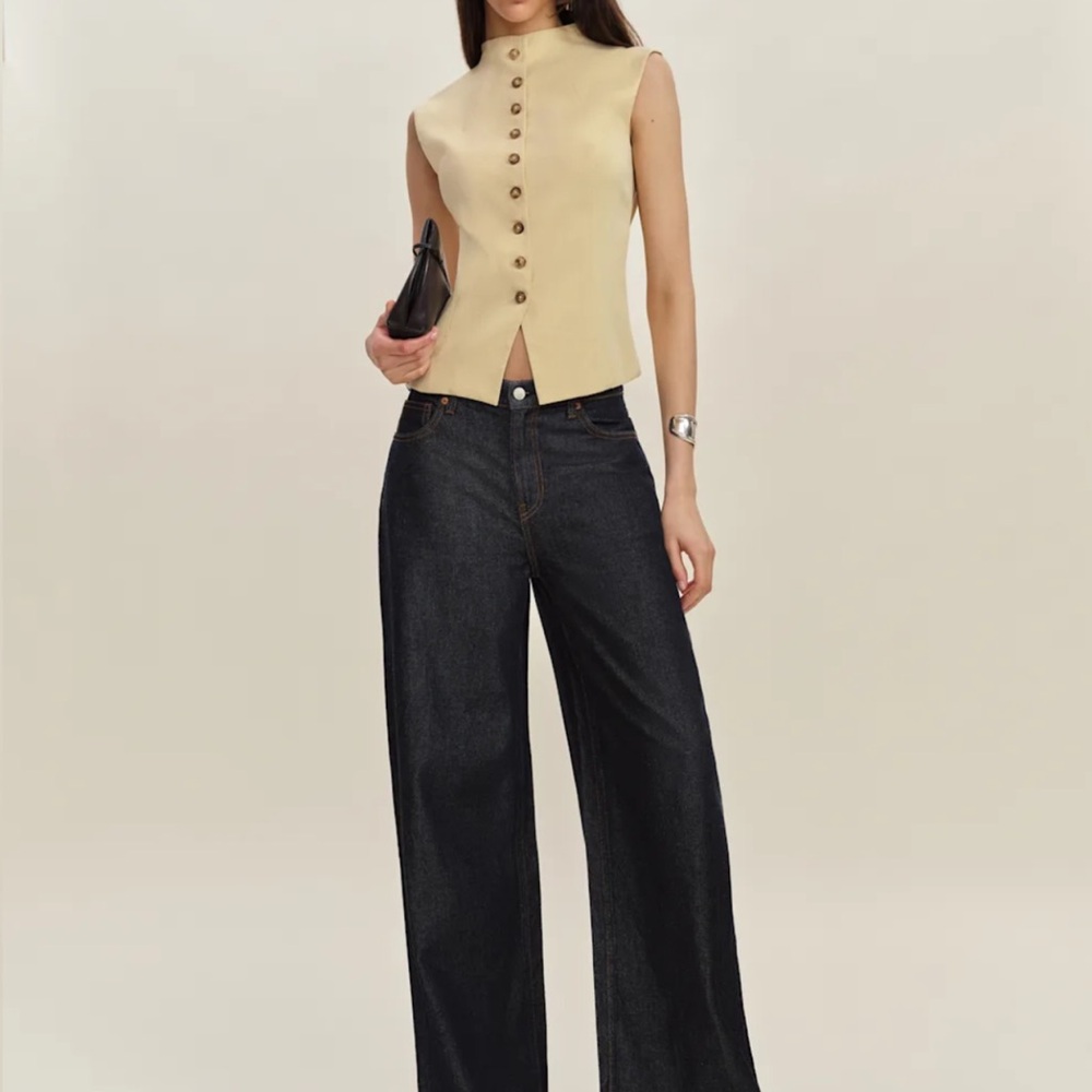 Reformation Lottie Vest Blonde